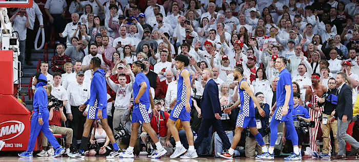 BKM_Kentucky_PerpWalk